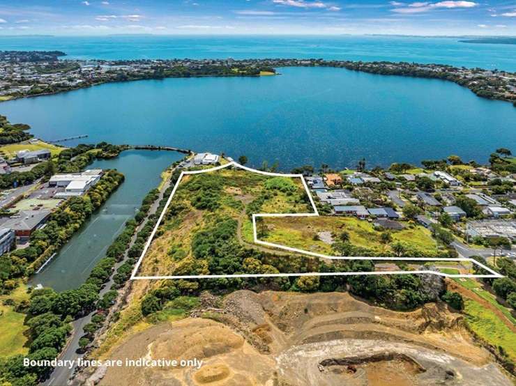 The 2.2ha site on the shores of Lake Pupuke, in Auckland's Takapuna, sold for below its RV. Photo / Supplied