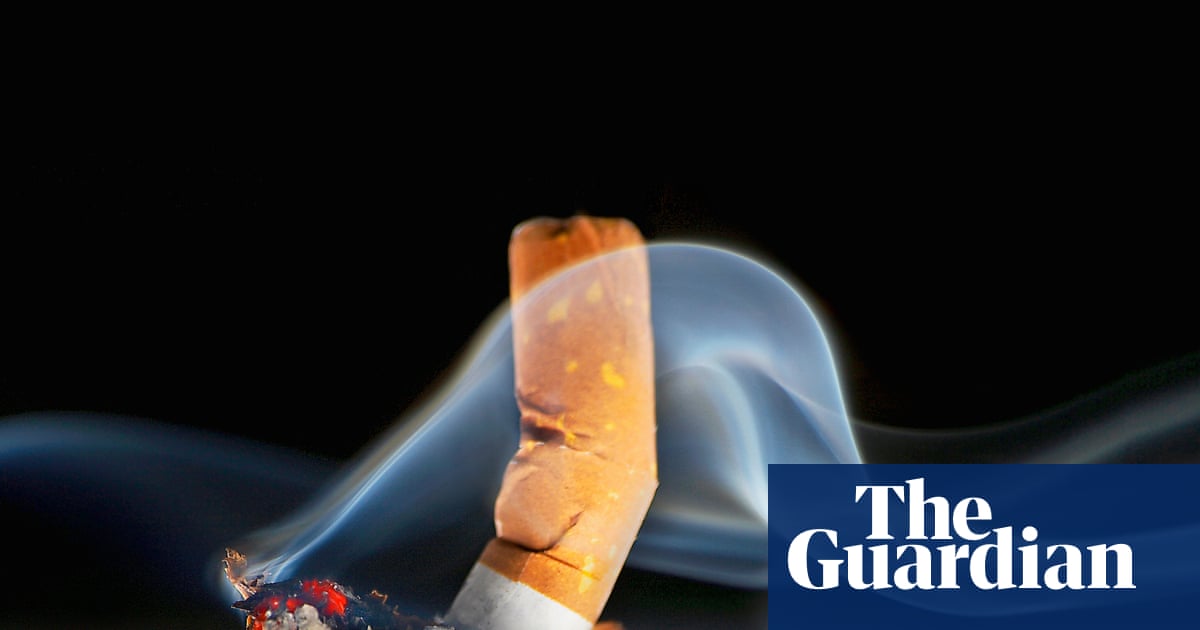 Dementia risk for people who quit smoking in middle age ‘same as someone who never smoked’ | Dementia