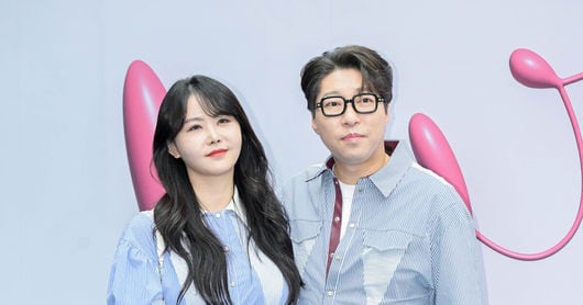Yumdeng Shares Heavy Heart Over Ex-Husband Great Library's Passing - 조선일보