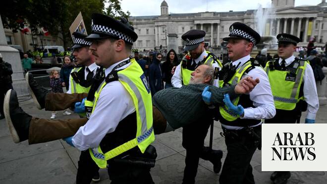 UK government to give police new powers to crack down on protests