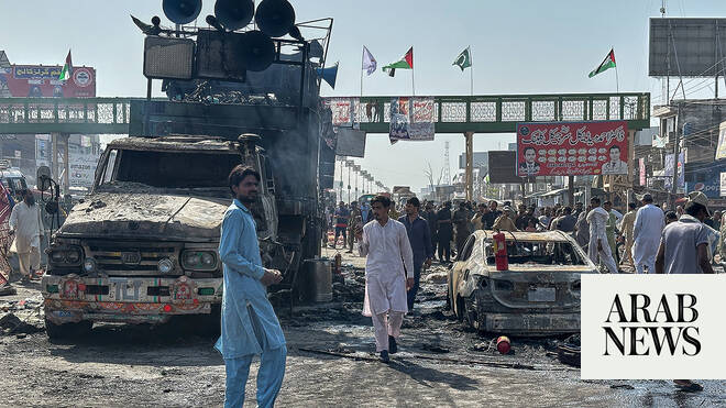 Pakistan police officer among 5 killed as authorities disperse pro-Palestinian march