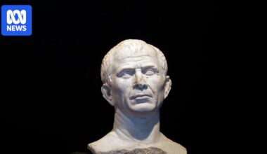 Queensland exam bungle investigation widens after warning ignored