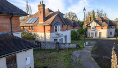 Cork ‘ghost’ housing scheme sells 50% above guide in fierce online auction