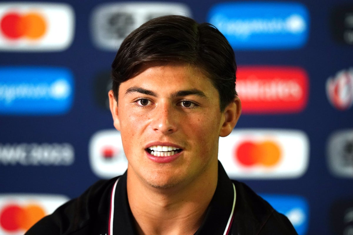 Louis Rees-Zammit welcomed back to Wales fold as ‘special athlete’