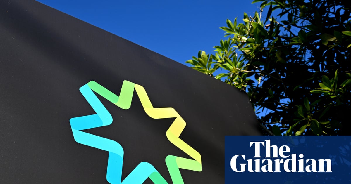 Revealed: some Australians have overpaid their Centrelink debt by more than $20,000 | Centrelink