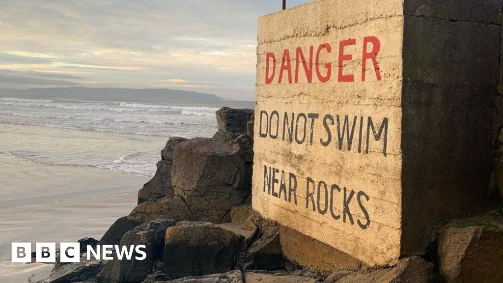 Bathing alerts removed at two north coast beaches