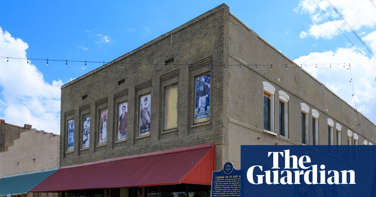 Six people dead in shootings during two separate Mississippi homecoming gatherings | Mississippi