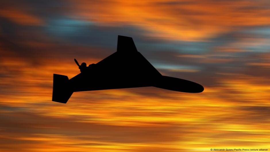 EU leaders in Denmark talk drone defense, Ukraine funding – DW – 10/01/2025