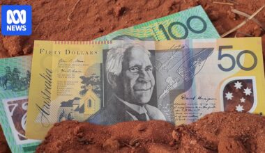 Outback businesses raise concerns about Services Australia's Centrepay reforms