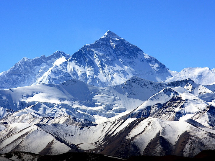mount-everest-getty-1