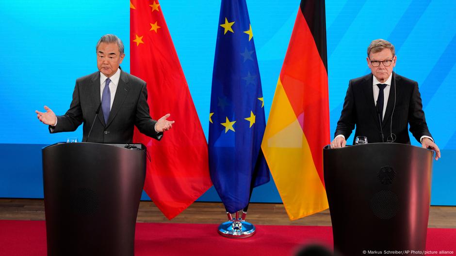 German foreign minister postpones China trip amid tensions – DW – 10/24/2025