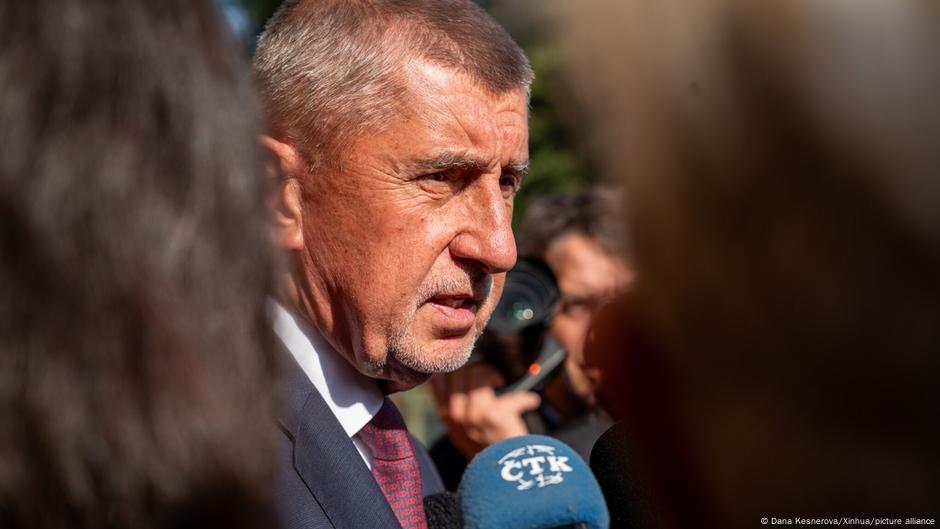 'Trumpist' ex-PM Babis wins elections – DW – 10/04/2025