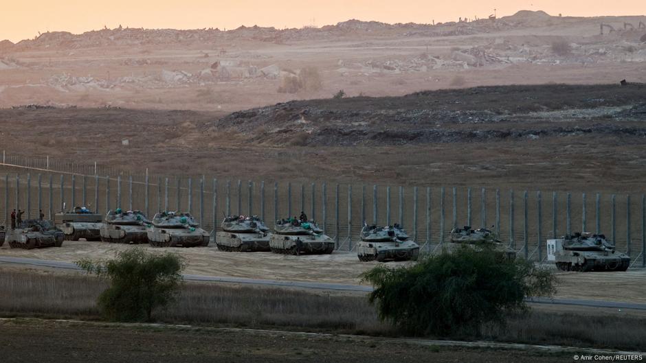 Middle East: Trump says Gaza ceasefire intact amid fighting - DW