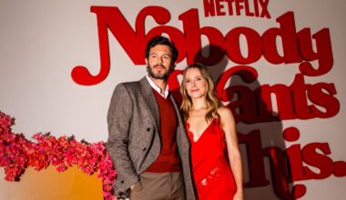 'Nobody Wants This' Season 2 premiere sees Kristen Bell, Adam Brody - USA Today