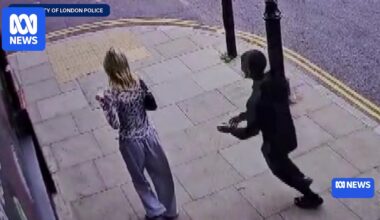 London is the world's 'phone theft capital', but one Aussie decides to fight back