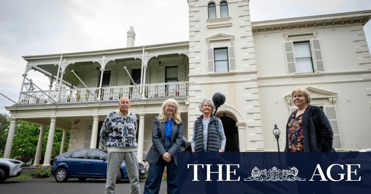 Melbourne Scandinavians fight sale of historic Toorak House