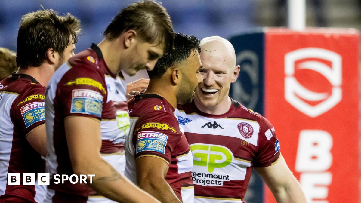 Super League semi-final LIVE: Wigan Warriors v Leigh Leopards - Radio commentaries & text updates