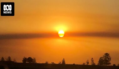 South-east Queensland bracing for 'exceptional' temperatures amid record-breaking heatwave