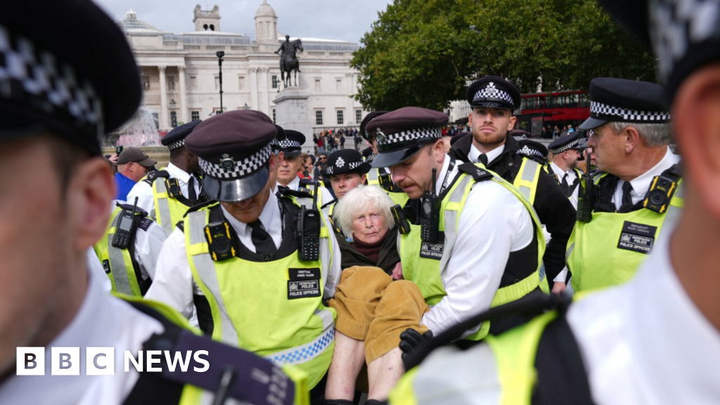 Met Police make 175 arrests