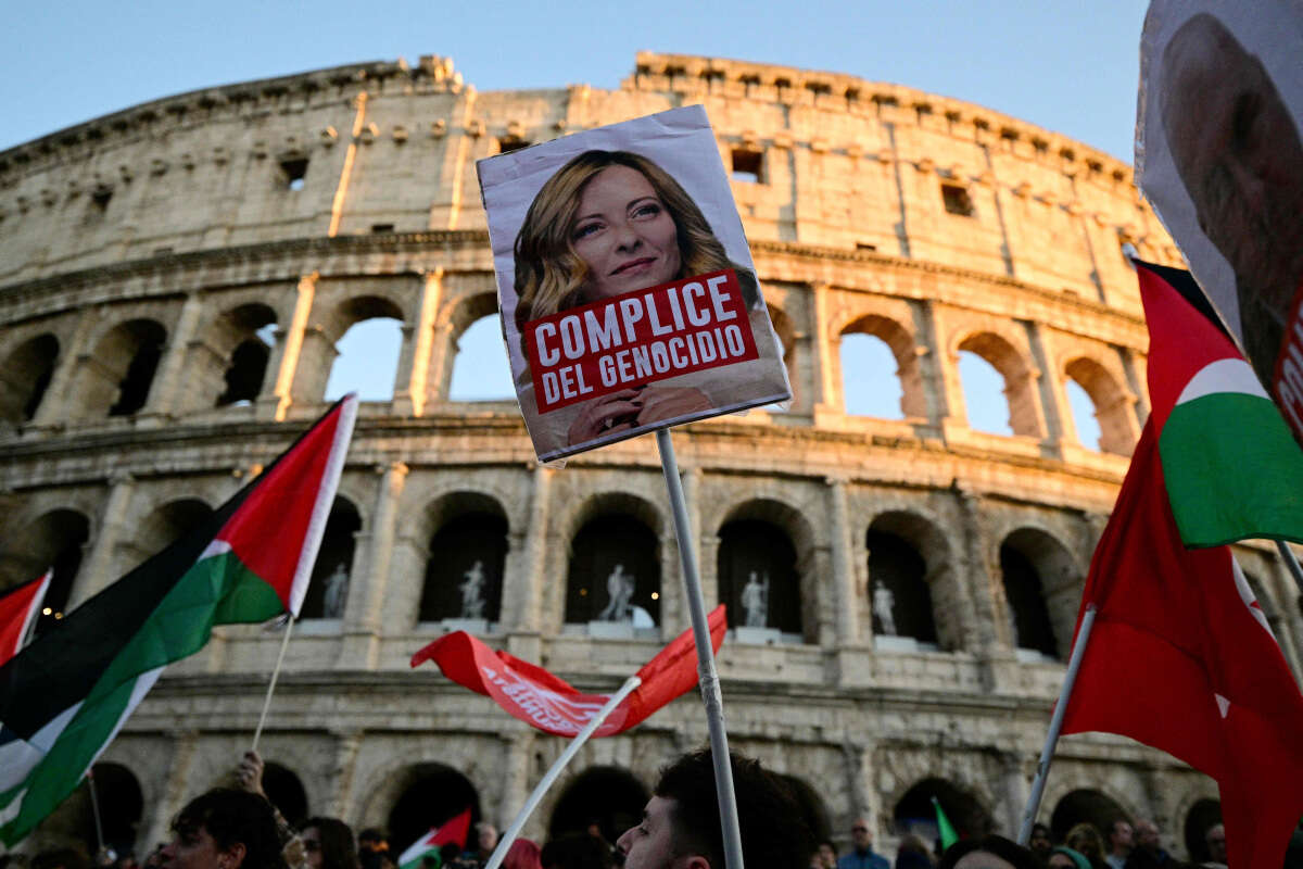 Hundreds of thousands in the streets: Is Italy against us?