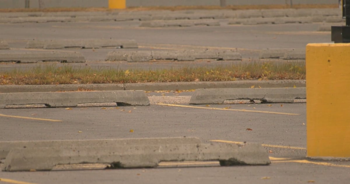 Calgary man allegedly intended to hit pedestrians at Lethbridge hockey arena: police - CTV News