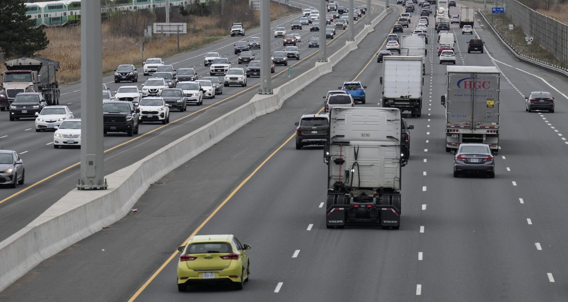Family sues Durham police over fatal Highway 401 crash