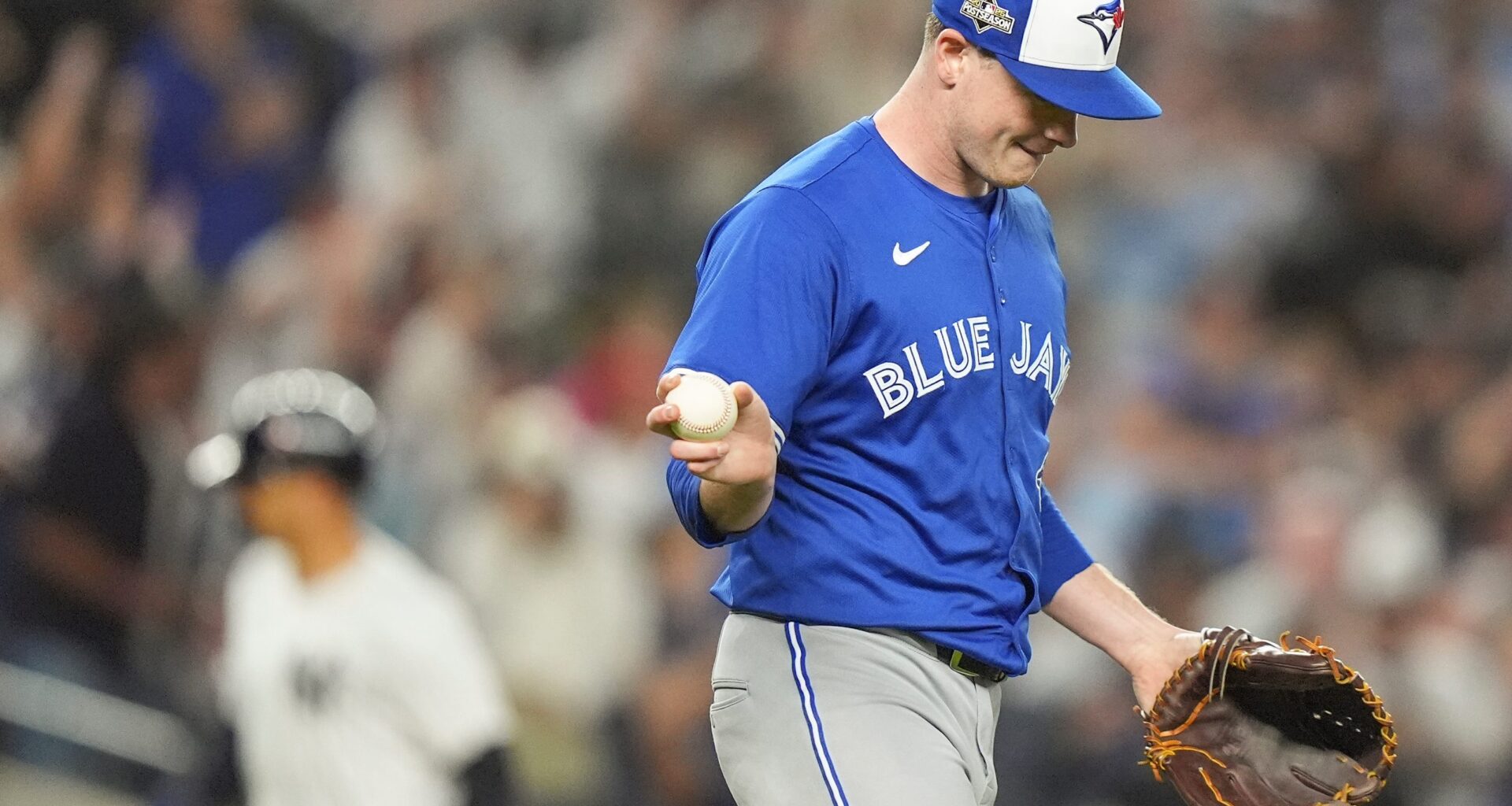 Toronto Blue Jays give up early lead as Yankees force Game 4 with 9-6 victory