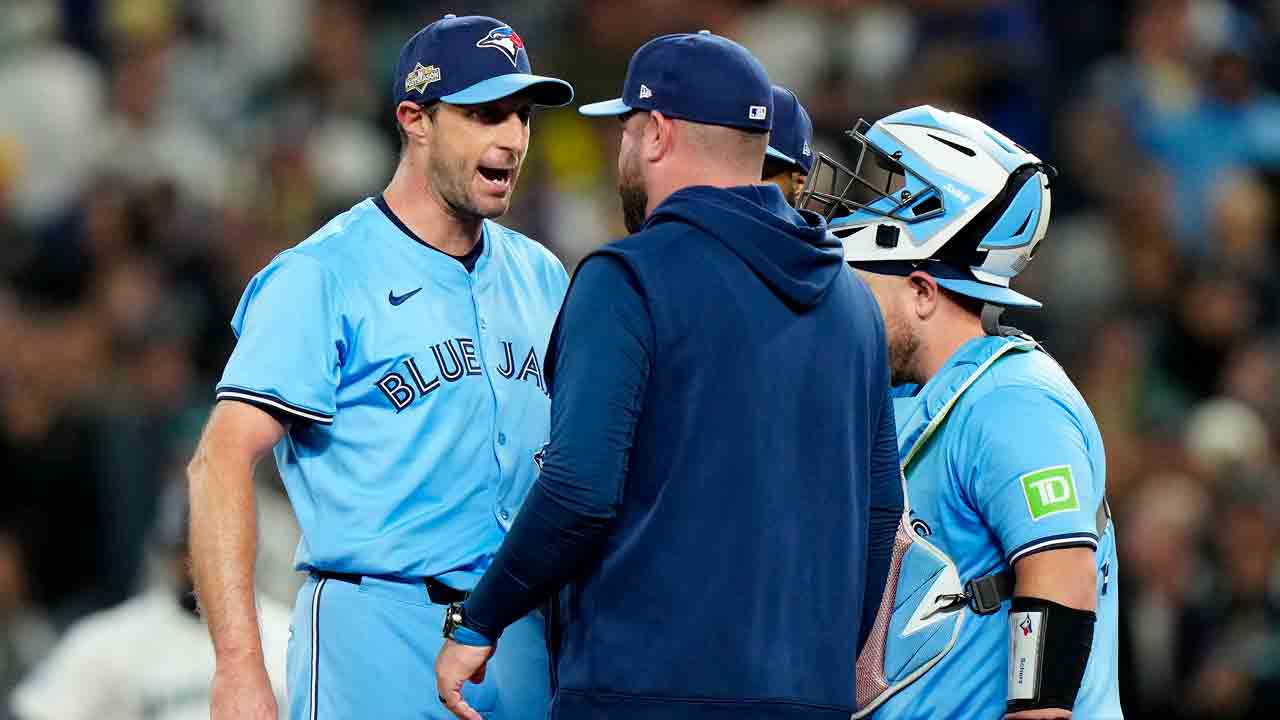 Scherzer, Blue Jays roar back to even ALCS with Mariners
