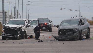 5 in hospital after crash involving an unmarked OPP cruiser in Peterborough