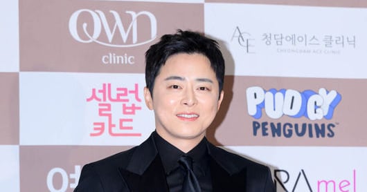 Jo Jung-suk Shines at 45th Golden Shoot Awards Ceremony - 조선일보