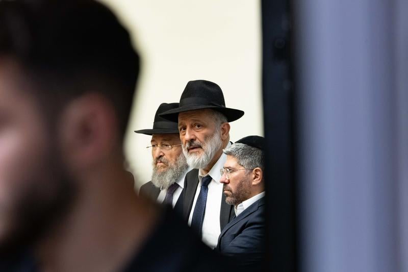 Shas quits its coalition posts to protest failure to legislate Haredi draft exemption
