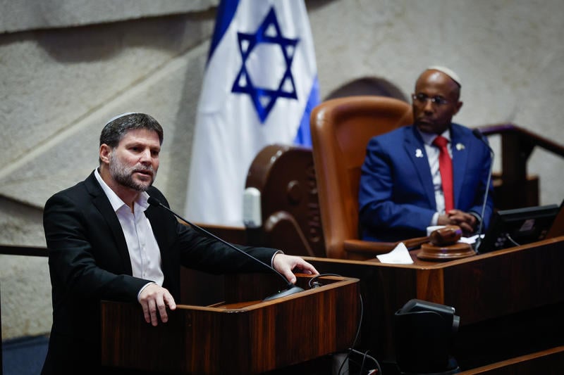 Knesset narrowly approves further NIS 30.8 billion in defense spending