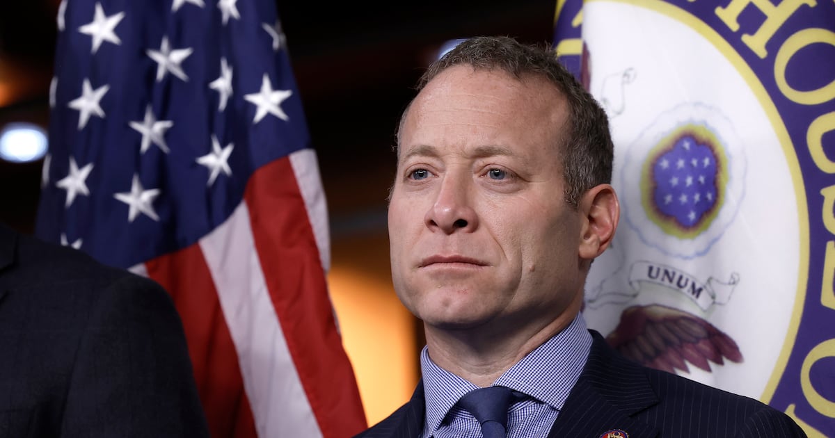 US lawmakers intensify warnings to Taoiseach over Occupied Territories Bill – The Irish Times