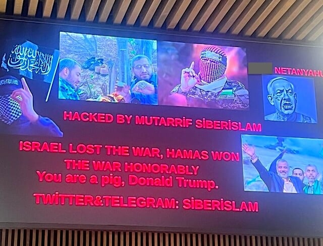 Hackers breach four North American airports, broadcast anti-Israel messages - The Times of Israel