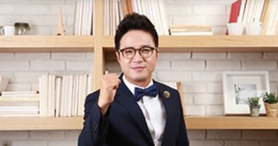 Broadcaster Jo Young-koo Reveals 5.6 Billion Won Losses, Health Struggles - 조선일보