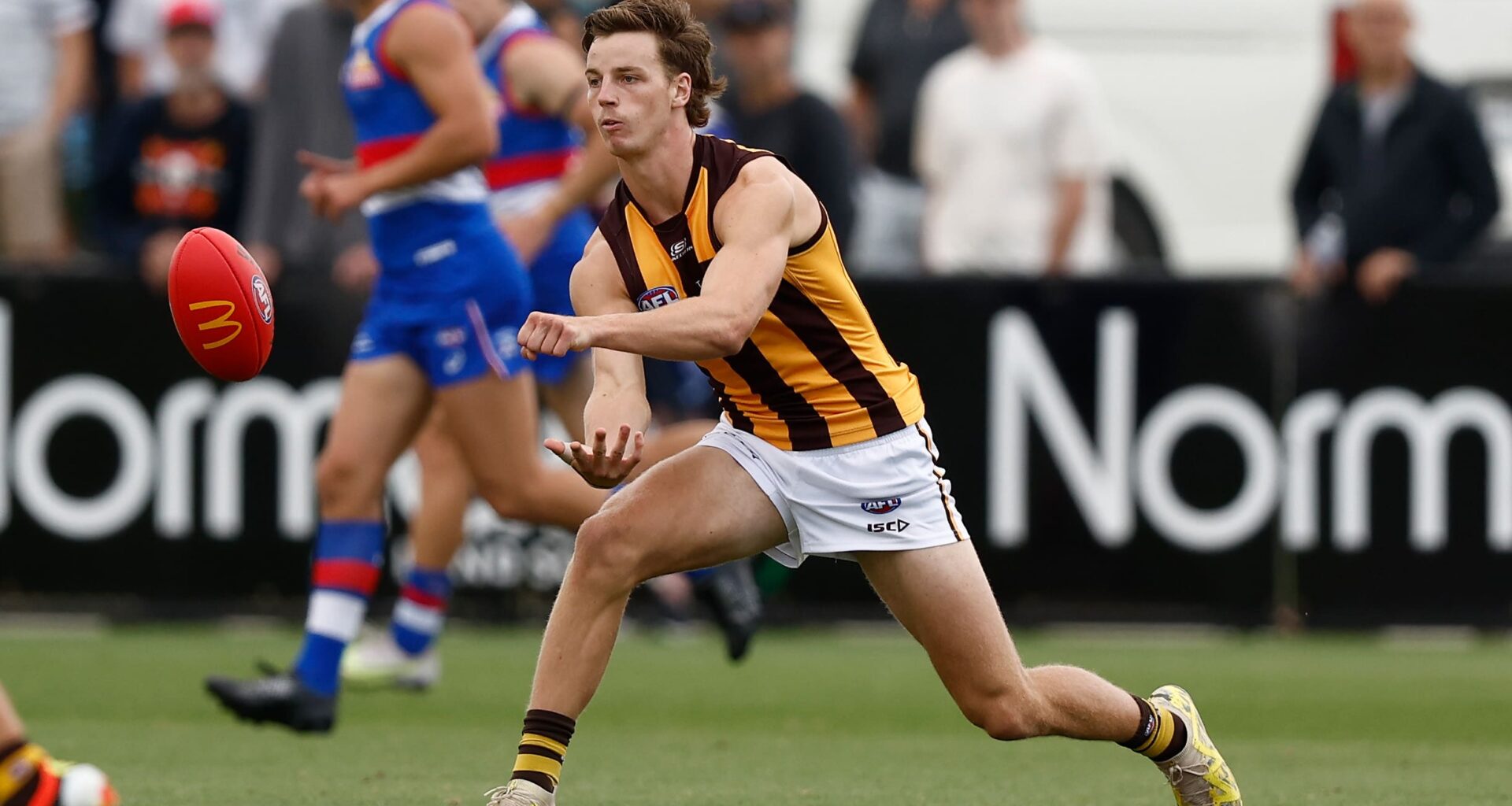 Hawthorn's trade package for Essendon's Zach Merrett revealed, Bombers respond: AFL trade news - AFL News