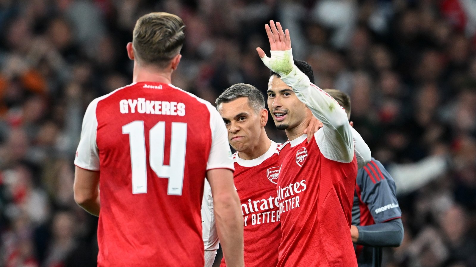 Arsenal 2 - 0 Olympiacos - Match Report
