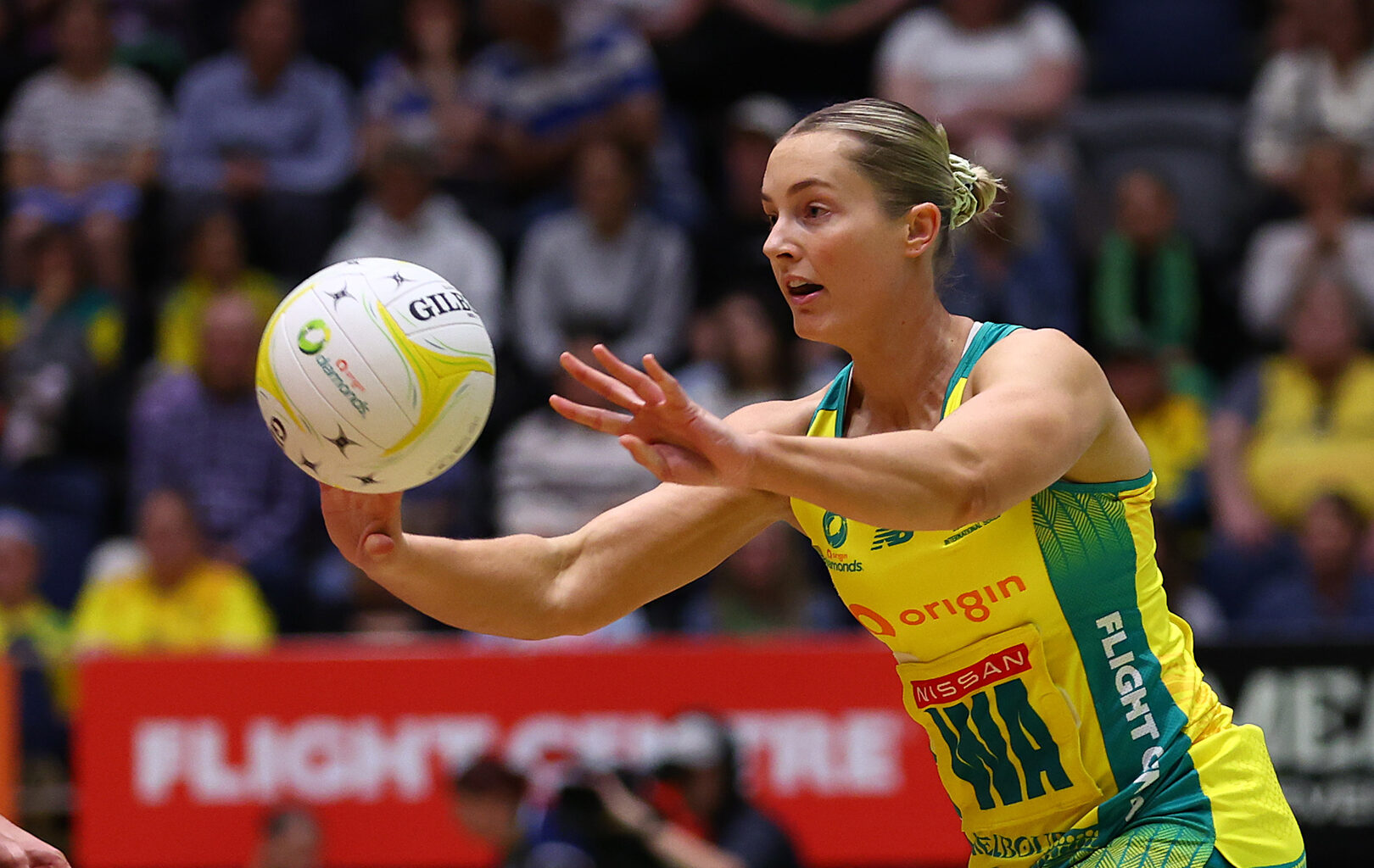 Diamonds claim first South Africa test