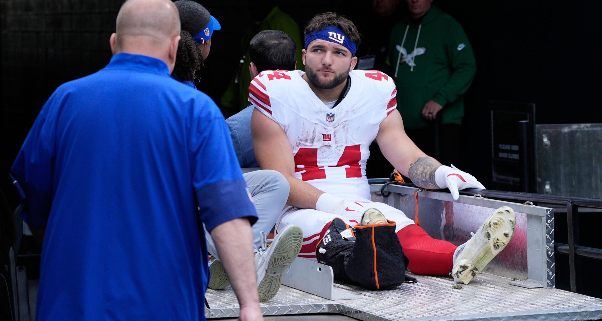 Giants' Cam Skattebo Gifted Pizza, Cheesesteaks from Eagles' 'Big Dom' After Injury
