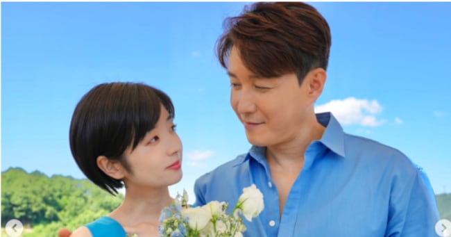 Shim Hyung-tak Marries 18-Year-Younger Saya After Two Rejections - 조선일보