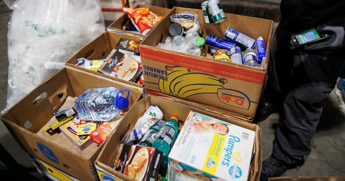 ‘It’s embarrassing’: Manitoba woman forced to use food bank despite working two jobs - CTV News