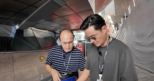 Lee Seo-jin, Kim Kwang-kyu's 'Secretaries' Tops Netflix Variety Debut - 조선일보