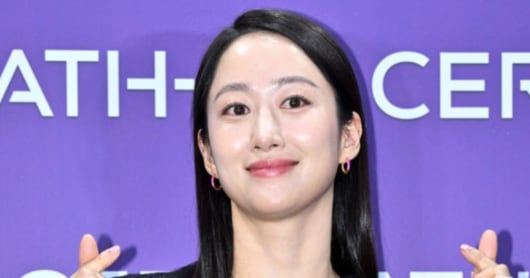 Actress Jeon Hye-bin Reports 15 Million Won Theft in Bali - 조선일보