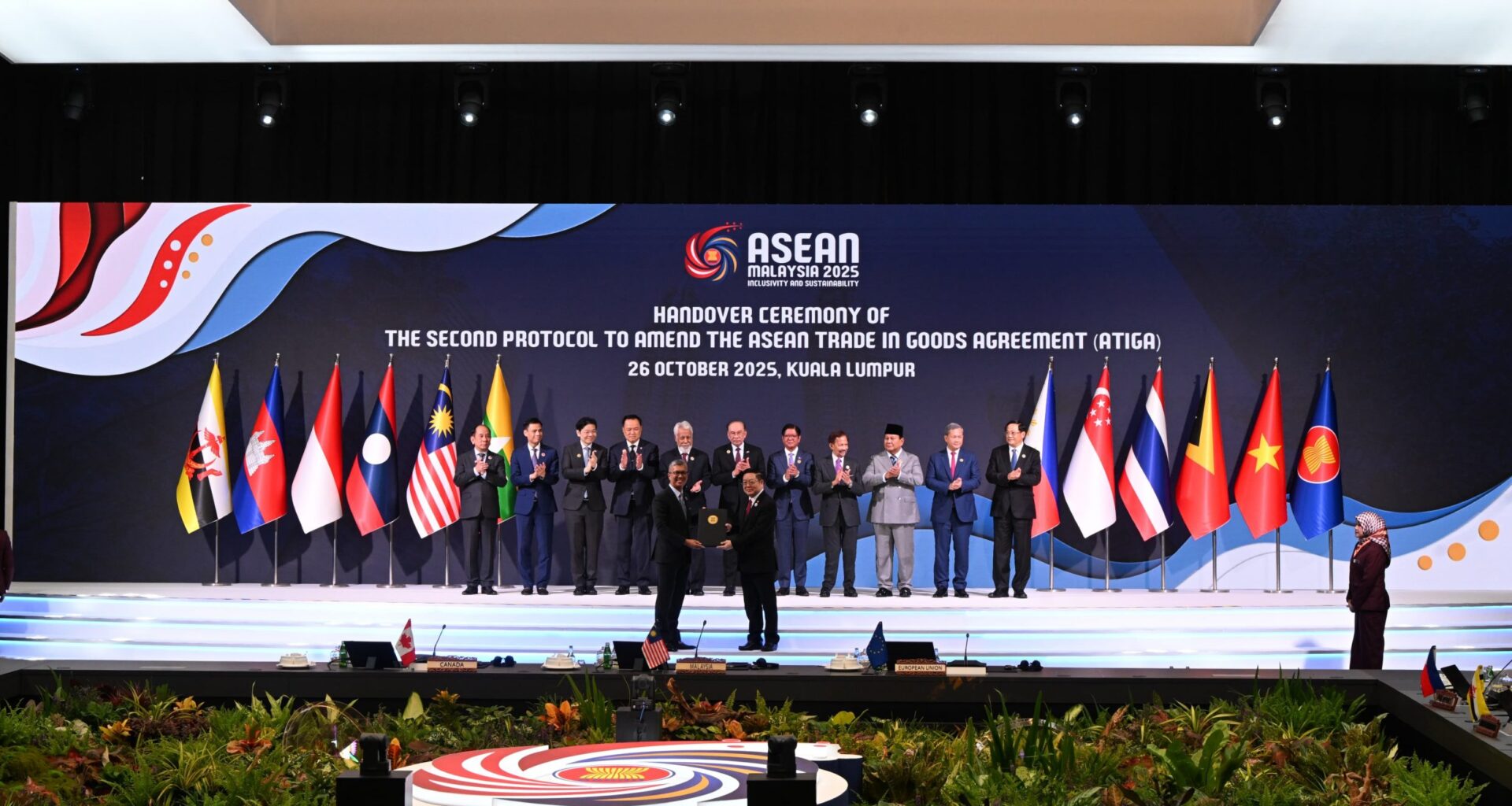 Secretary-General of ASEAN Attended the Handover Ceremony of the Second Protocol to Amend the ASEAN Trade in Goods Agreement (ATIGA)