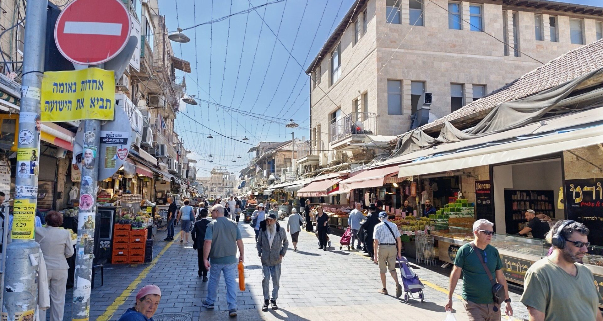 In Jerusalem market, hostage release and ceasefire inspire both optimism and anxiety