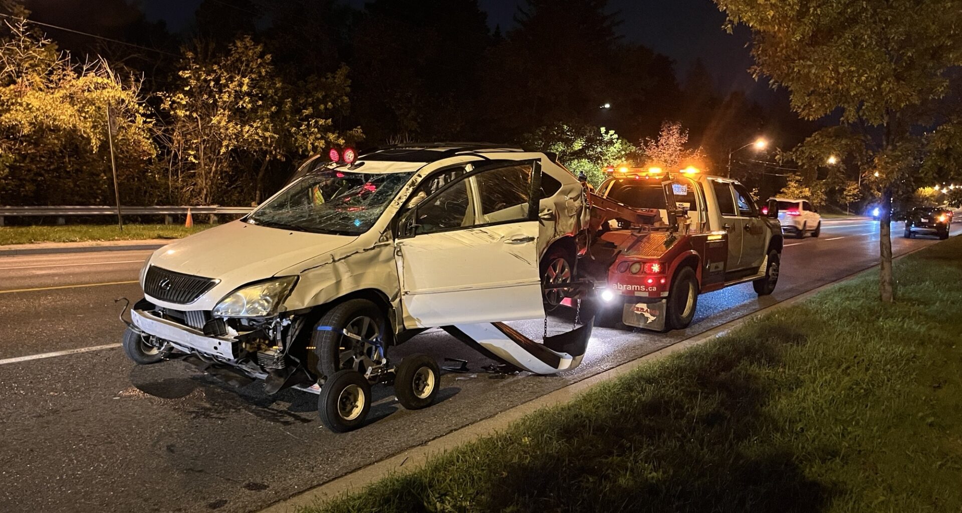 North York hit-and-run sends 2 people to hospital