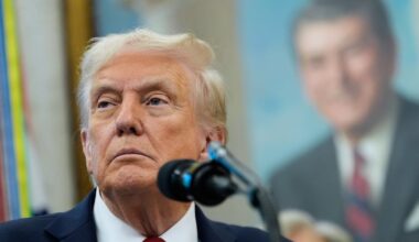 Trump says 25% tariff for medium and heavy duty trucks to start Nov. 1 - CTV News