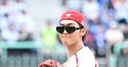 Choi Hyun-wook's Pitch Sparks Safety Fears: Child's Mother Speaks Out - 조선일보