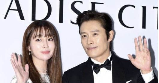 Lee Min-jung Reveals Family's Hidden Pain in Emotional Confession - 조선일보