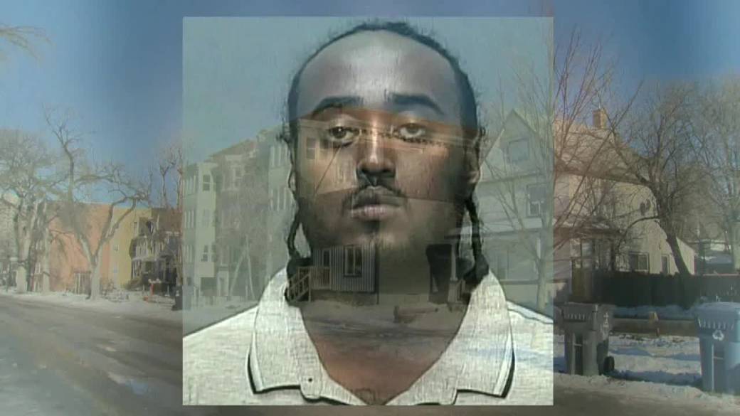 Click to play video: 'Winnipeg cops need help catching suspect in 2021 Furby Street shooting'